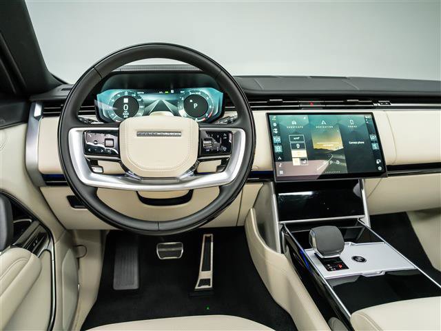 Used 2025 Land Rover Range Rover Long Wheelbase SE AWD/4WD image 19