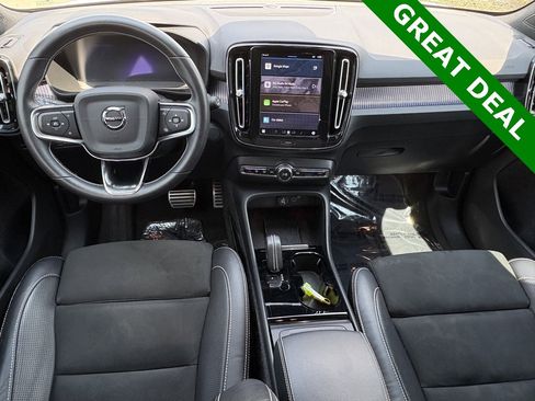 Used 2021 Volvo XC40 P8 Recharge w/ Advanced Package image 11