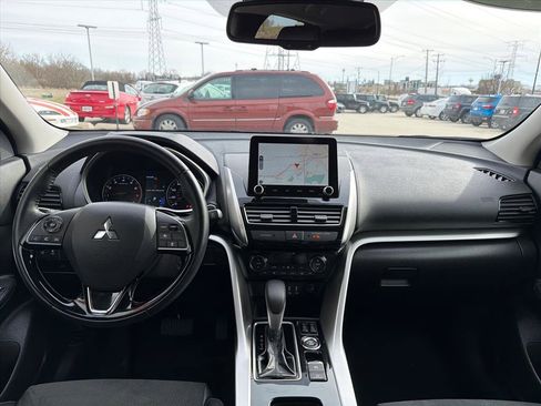 Used 2025 Mitsubishi Eclipse Cross SE image 25