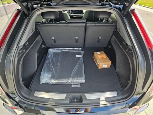 New 2026 Cadillac Optiq Sport 1 AWD/4WD image 13