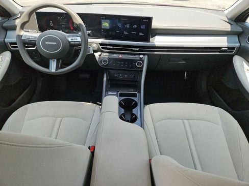 Used 2025 Hyundai Sonata SEL FWD image 19