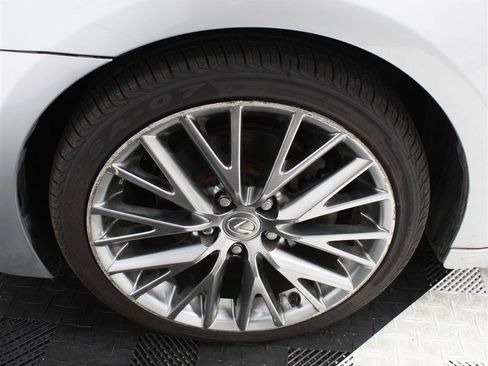 Used 2015 Lexus IS 250 w/ Navigation System Package image 18