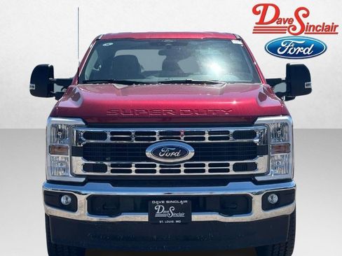 New 2026 Ford F250 XLT w/ FX4 Off-Road Package AWD/4WD image 2