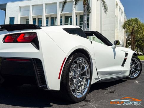 Used 2018 Chevrolet Corvette Grand Sport RWD image 61