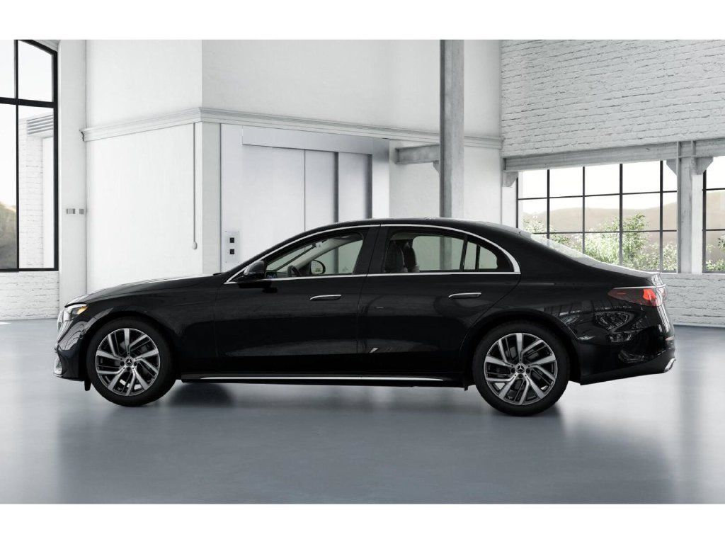 Certified 2026 Mercedes-Benz E 350 4MATIC Sedan image 33