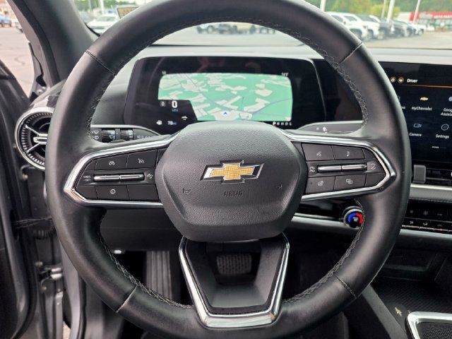 Used 2026 Chevrolet Equinox LT w/ Convenience Package II FWD image 27