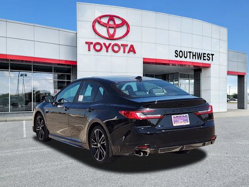 New 2026 Toyota Camry XLE FWD image 4