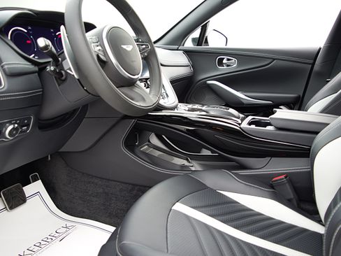 Used 2023 Aston Martin DBX 707 AWD/4WD image 28