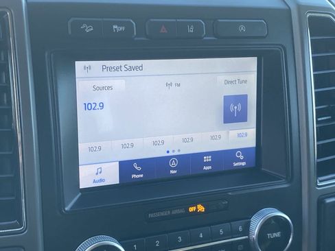 Used 2021 Ford Expedition XLT image 23