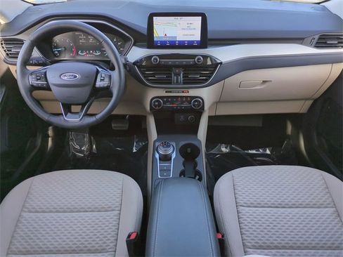 Certified 2021 Ford Escape SE w/ Convenience Package image 15