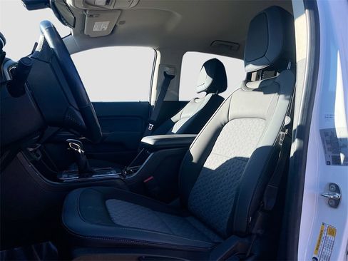 Used 2022 Chevrolet Colorado Z71 image 21