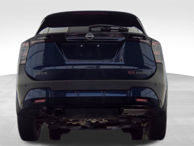 Used 2026 Nissan Kicks SR AWD/4WD image 7
