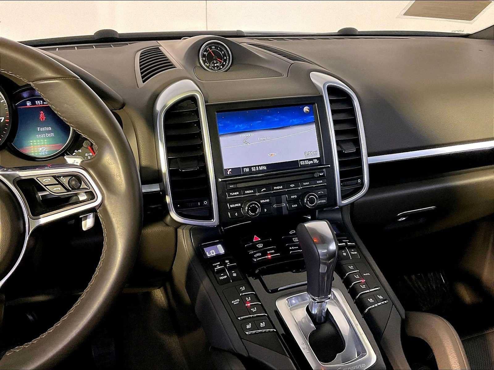Certified 2016 Porsche Cayenne AWD/4WD image 16