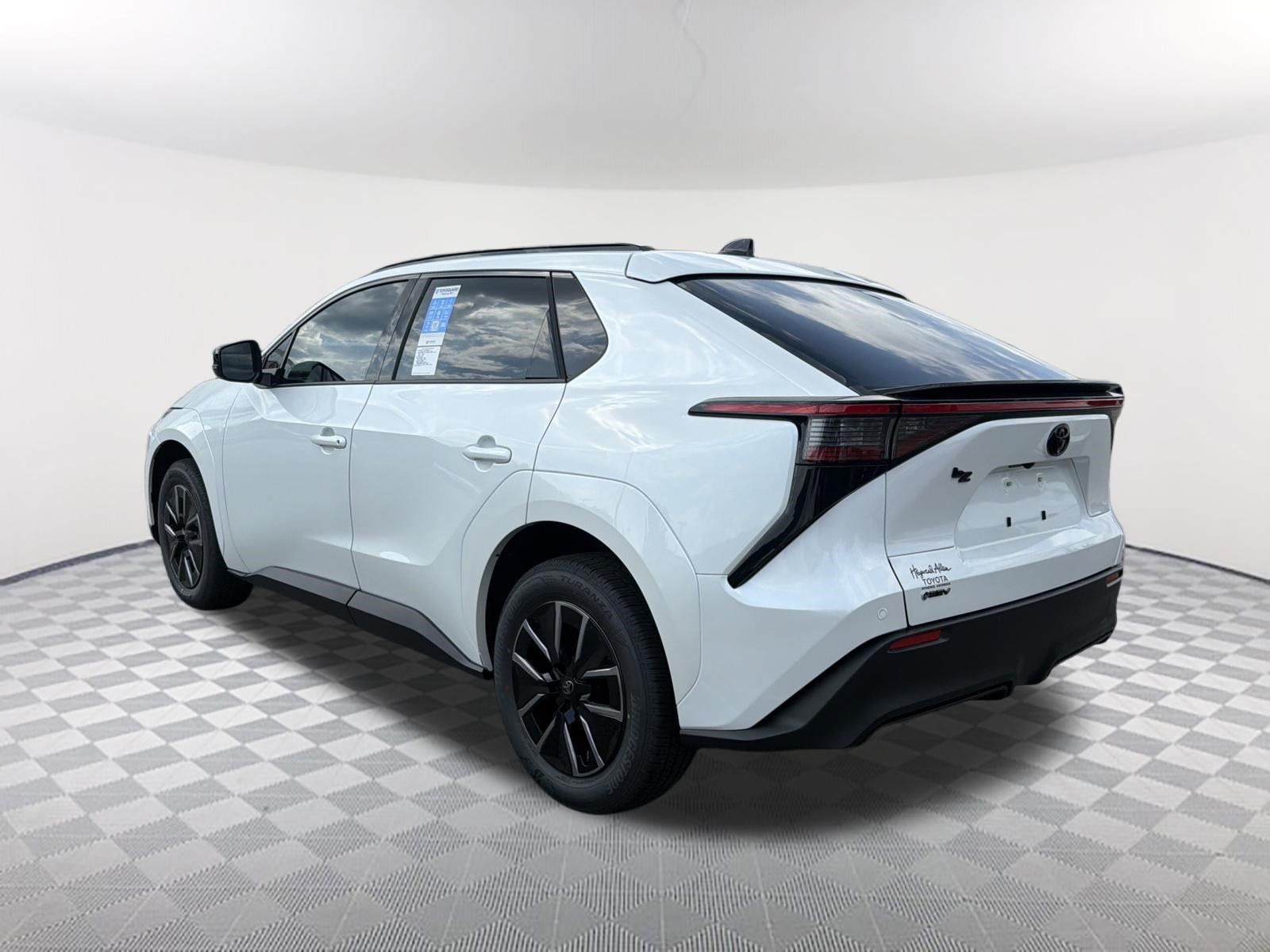New 2026 Toyota bZ FWD image 5