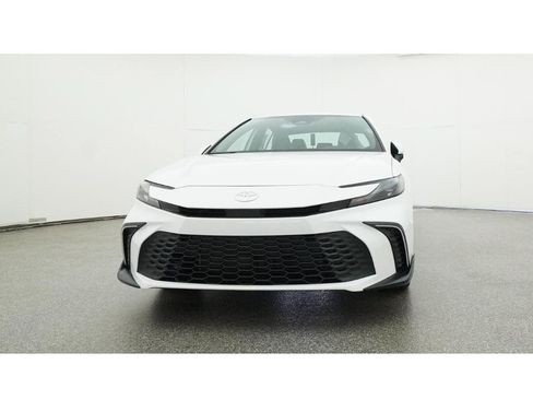 New 2026 Toyota Camry SE FWD image 31