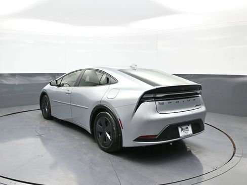 Certified 2024 Toyota Prius Prime SE image 8