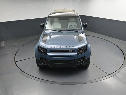 New 2026 Land Rover Defender 110 X-Dynamic SE AWD/4WD image 37