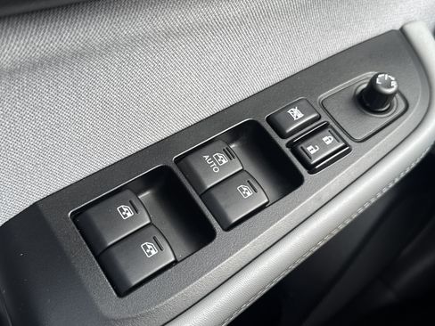 Used 2018 Subaru Outback 2.5i AWD/4WD image 24