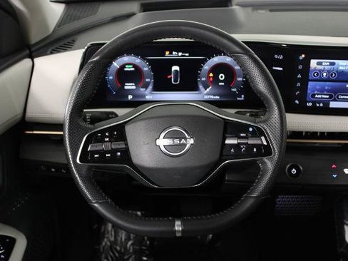 Certified 2023 Nissan Ariya FWD image 10