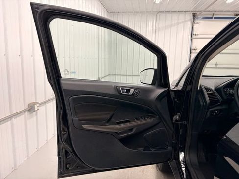 Used 2019 Ford EcoSport SE w/ SE Convenience Package AWD/4WD image 14