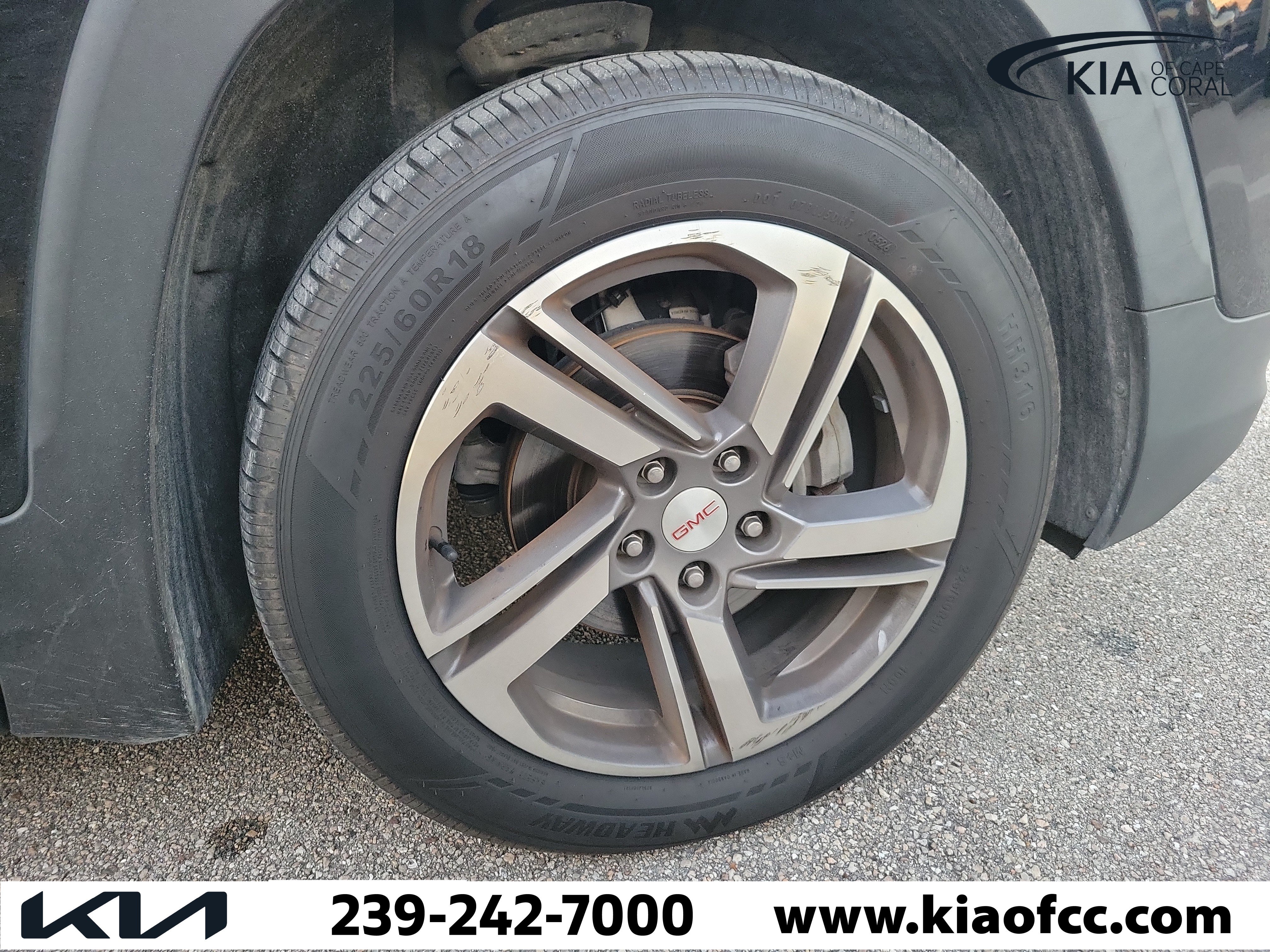 Used 2021 GMC Terrain SLT AWD/4WD image 5