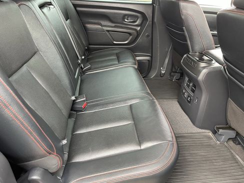 Used 2020 Nissan Titan PRO-4X w/ Pro-4x Convenience Package image 14