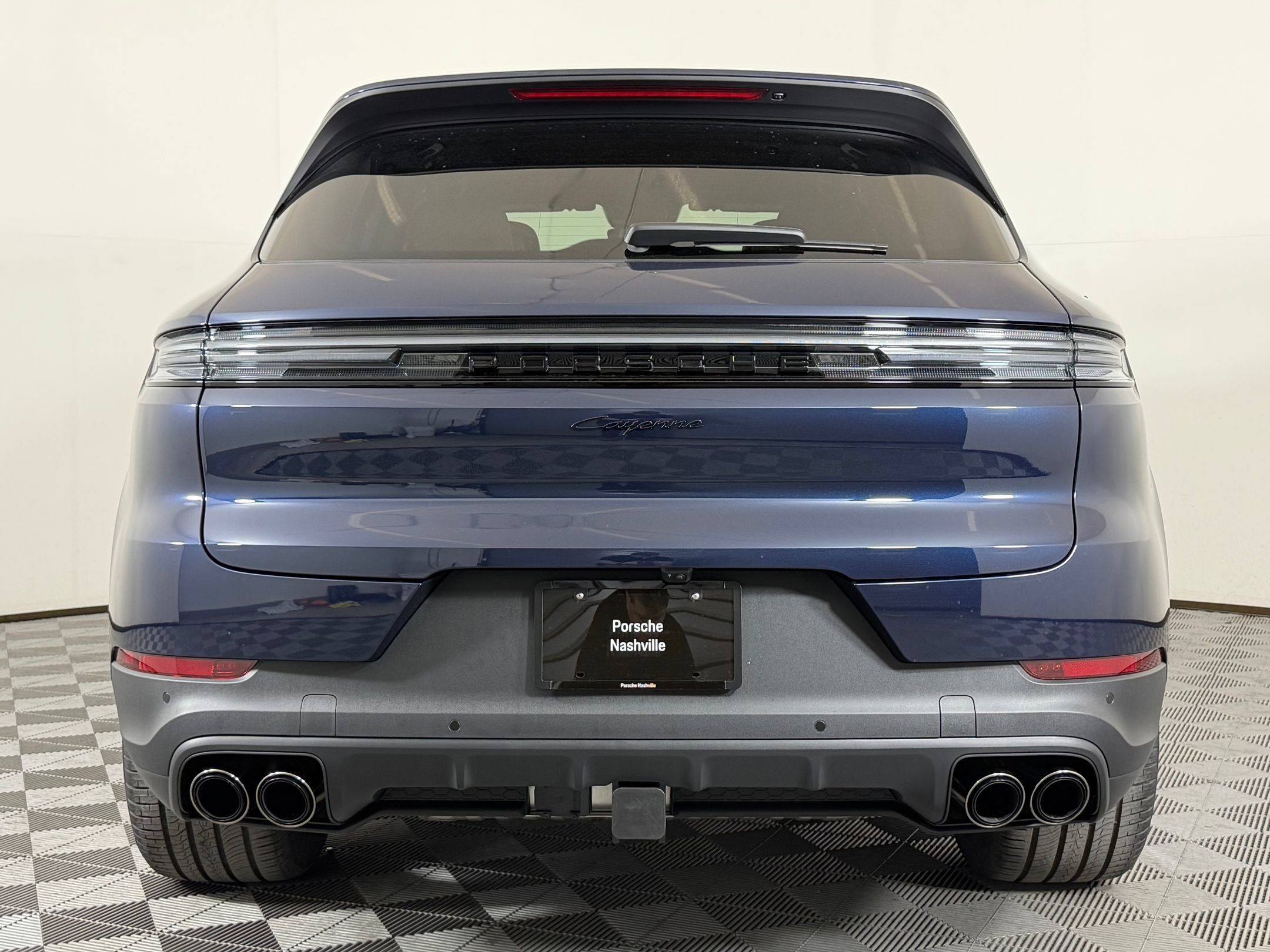 Used 2026 Porsche Cayenne AWD/4WD image 11