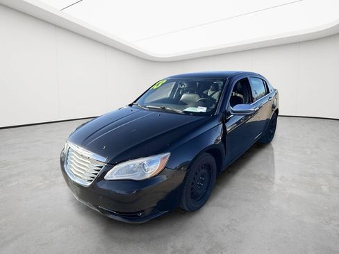 Used 2013 Chrysler 200 Limited w/ Sun & Sound Pkg FWD image 6