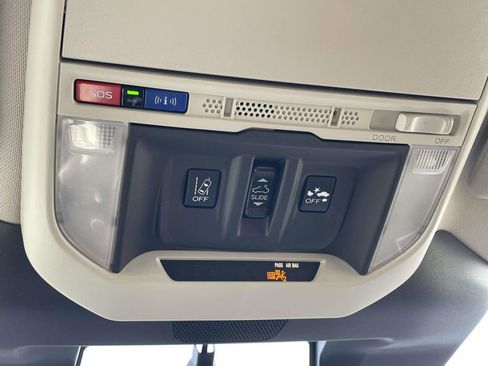Certified 2024 Subaru Forester Touring AWD/4WD image 25