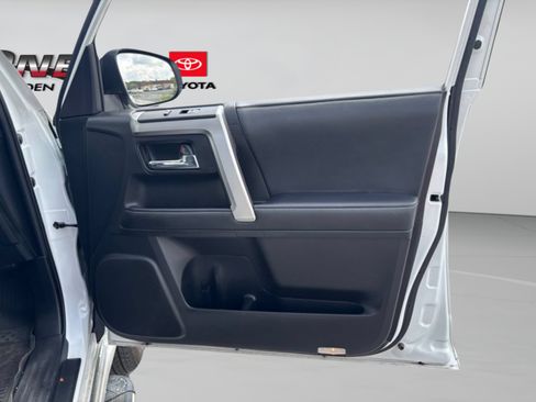 Used 2024 Toyota 4Runner Limited AWD/4WD image 30