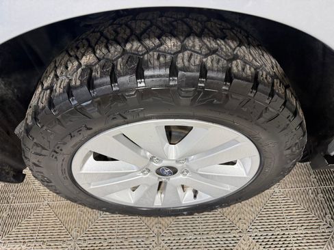 Used 2017 Subaru Outback 2.5i image 18