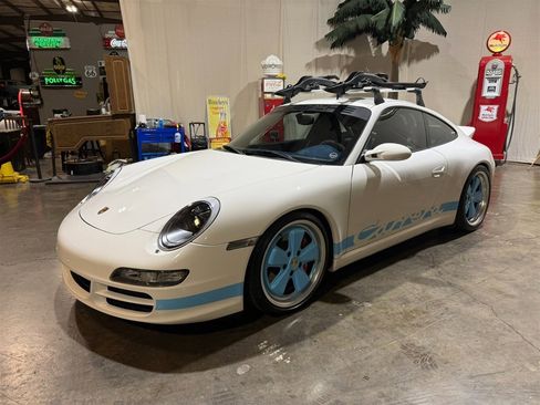 Used 2006 Porsche 911 image 10