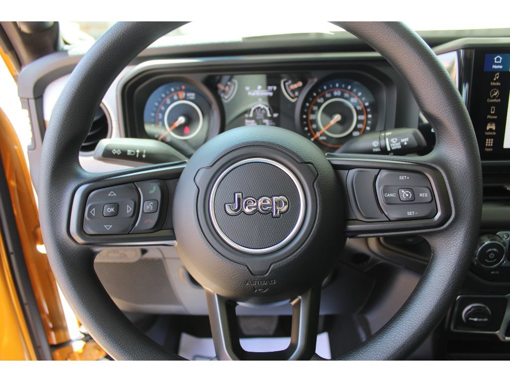 New 2026 Jeep Gladiator Sport AWD/4WD image 9