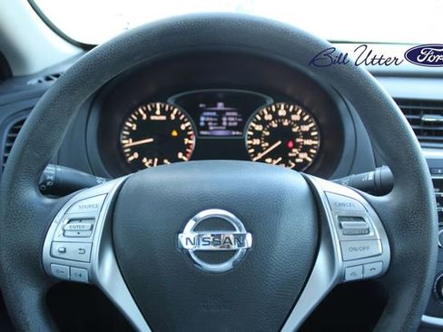 Used 2016 Nissan Altima 2.5 S w/ Power Driver Seat Package image 21