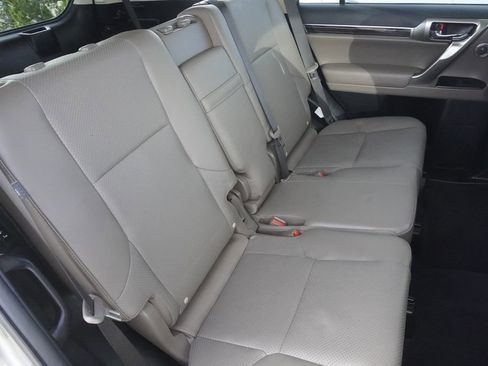 Used 2023 Lexus GX 460 Luxury image 27