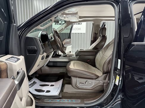 Used 2019 Ford F150 Limited w/ Trailer Tow Package image 16