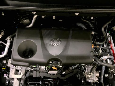 Used 2024 Toyota RAV4 XLE w/ Convenience Package AWD/4WD image 33