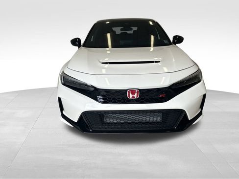 Used 2025 Honda Civic Type R image 3