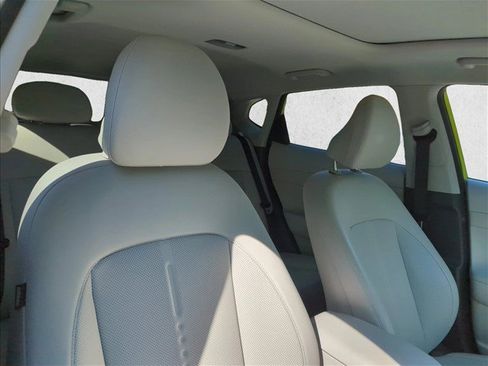 Certified 2024 Hyundai Kona Limited FWD image 30