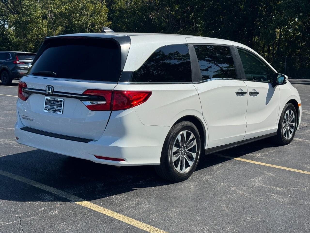 Used 2024 Honda Odyssey EX-L image 4