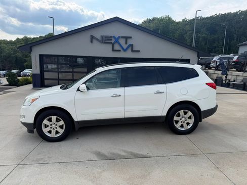 Used 2012 Chevrolet Traverse LT AWD/4WD image 5