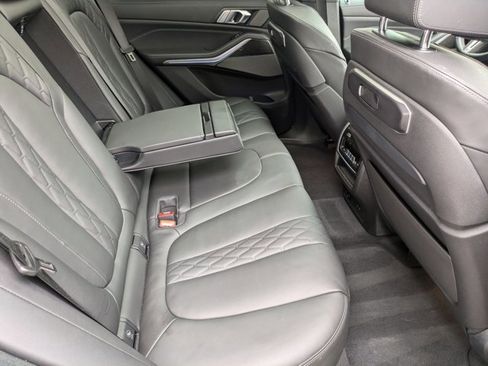 Used 2025 BMW X5 M60i image 19