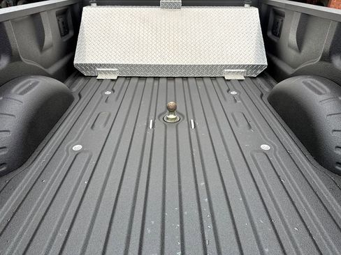 Used 2024 Ford F350 Lariat w/ Lariat Ultimate Package AWD/4WD image 11