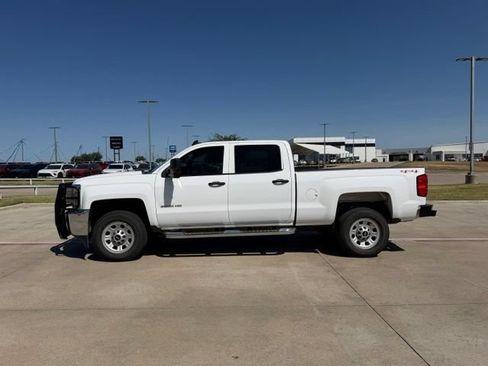 Used 2015 Chevrolet Silverado 3500 W/T w/ WT Convenience Package AWD/4WD image 8