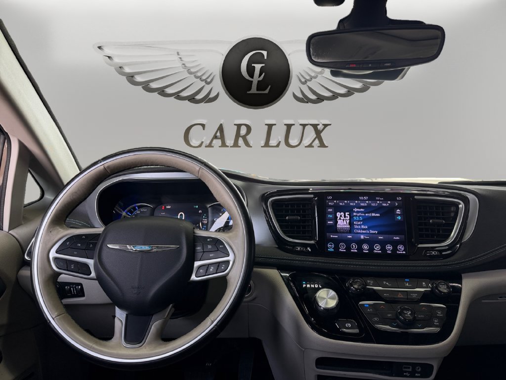 Used 2018 Chrysler Pacifica Limited w/ Advanced Safetytec Group FWD image 10