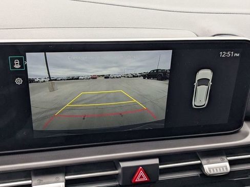 Used 2026 Kia Sportage EX FWD image 20