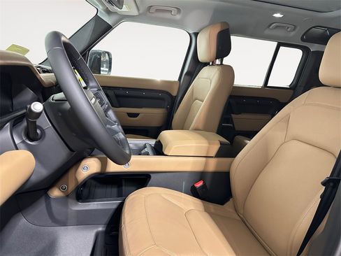 New 2026 Land Rover Defender 110 S image 9