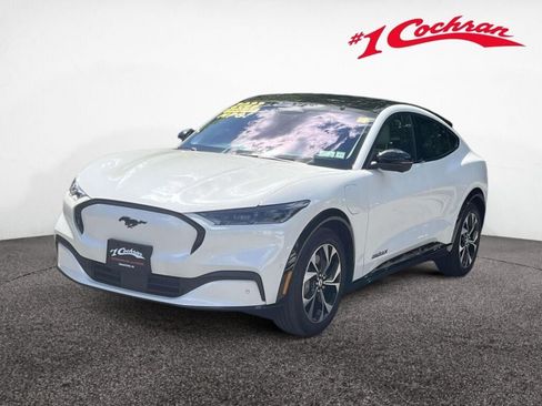 Certified 2022 Ford Mustang Mach-E Premium AWD/4WD image 12