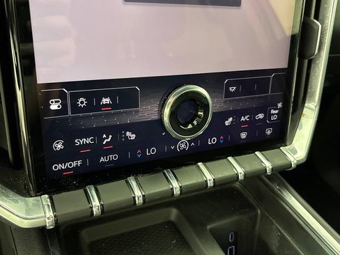 Certified 2024 GMC Acadia Elevation AWD/4WD image 44