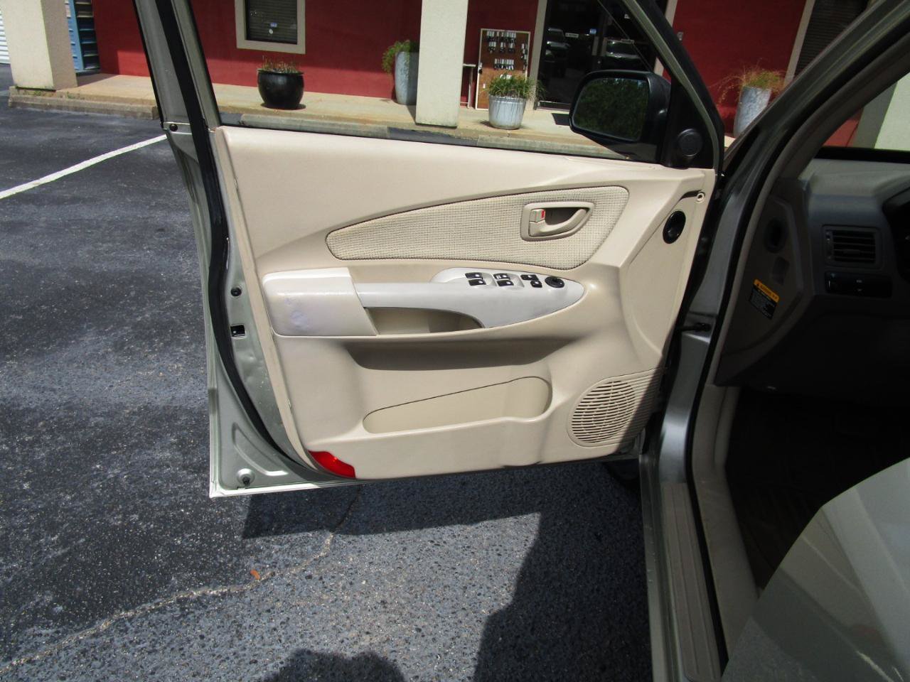 Used 2007 Hyundai Tucson GLS FWD image 13